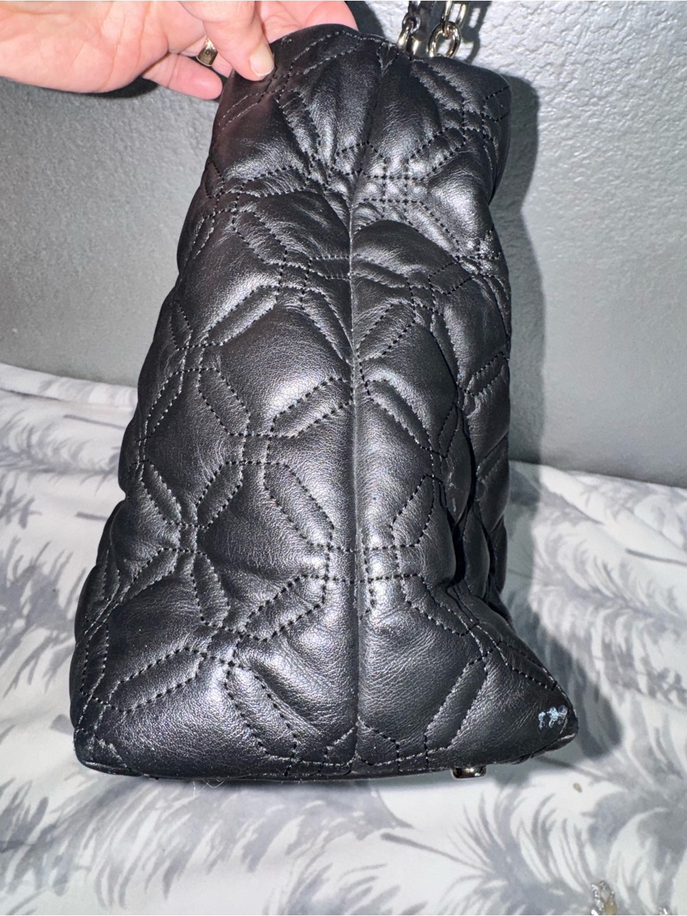 kate spade Black Quilted Shoulder Bag with Gold Hardware and Heart Charm - Picture 5 of 17